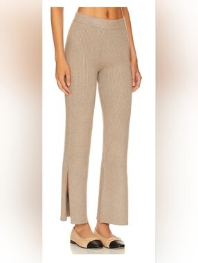 🌟7/25$ Pink Rose High Waist Ribbed Kick Flare Neutral Knit Pant